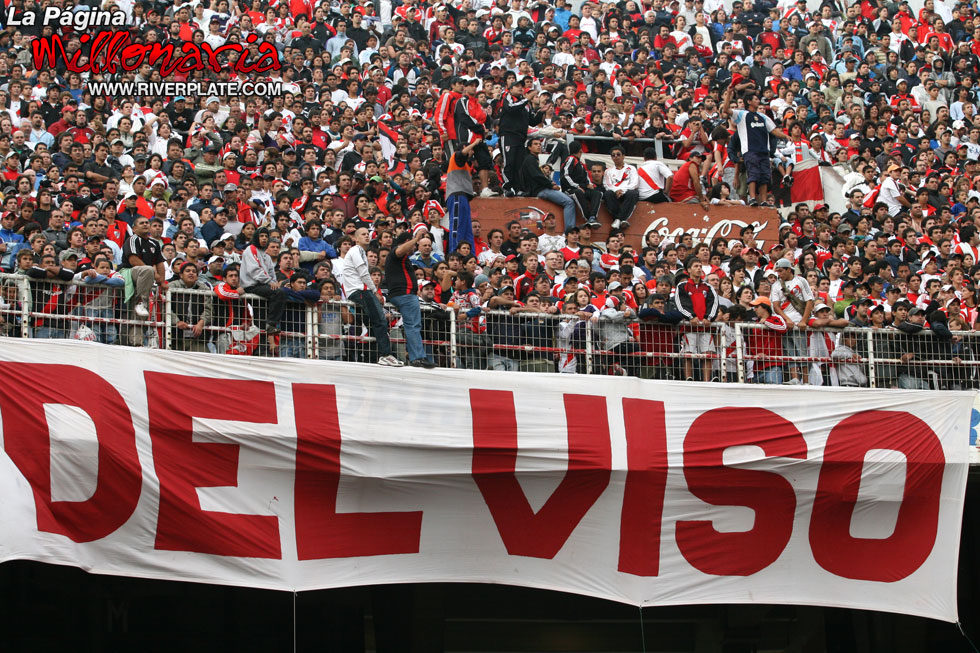 River Plate vs Banfield (CL 2009) 35